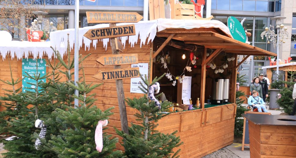 Weihnachtsbude kaufen bei eventTime, Deinem Markthütten-Shop, unkompliziert online bestellen Weihnachtsbude kaufen bei eventTime, Deinem Markthütten-Shop, unkompliziert online bestellen