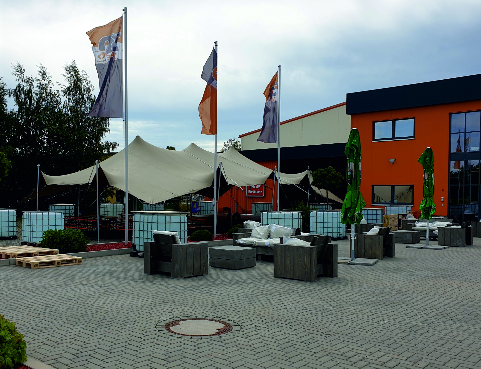 Bauholzlounge- mieten bei eventTIME, der Partyausstatter Bauholzlounge- mieten bei eventTIME, der Partyausstatter