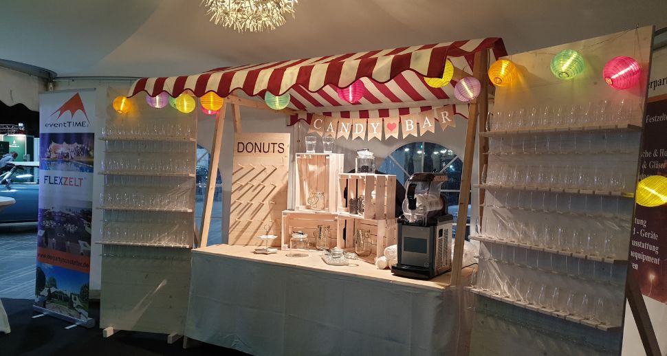 Messestand Holz mieten bei eventTime, Deinem Markthütten-Shop, unkompliziert online bestellen Messestand Holz mieten bei eventTime, Deinem Markthütten-Shop, unkompliziert online bestellen