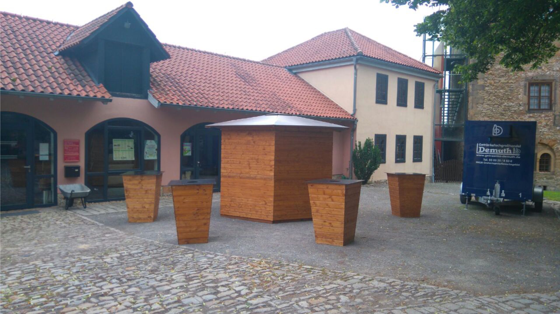 6-Eck- Pavillon- 3m Markthuette- mieten bei eventTIME, der Partyausstatter 6-Eck- Pavillon- 3m Markthuette- mieten bei eventTIME, der Partyausstatter