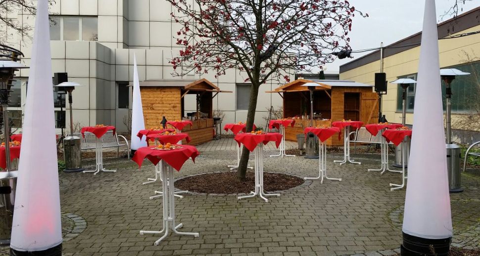 Grillstand kaufen bei eventTime, Deinem Markthütten-Shop, unkompliziert online bestellen Grillstand kaufen bei eventTime, Deinem Markthütten-Shop, unkompliziert online bestellen